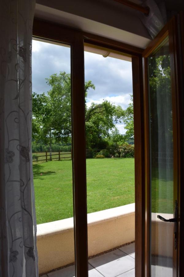 Libellule Bed & Breakfast Coussac-Bonneval Luaran gambar